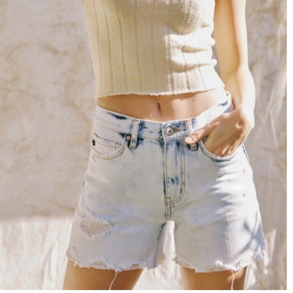 KanCan Light bleach cutoff